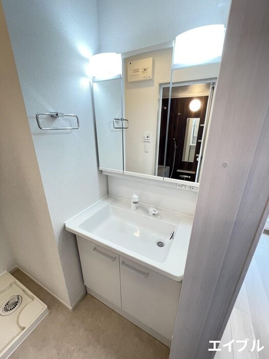 物件内観写真7　(洗面)