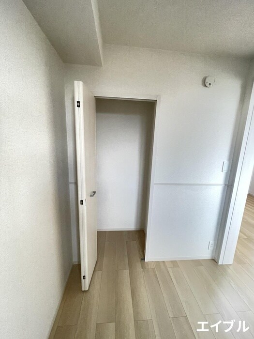 物件内観写真15　(収納)