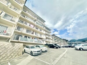 ﾎﾜｲﾄｷｬｯｽﾙ上の原ＡⅠ（202）外観写真