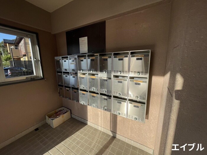 物件外観写真4　(建物設備)