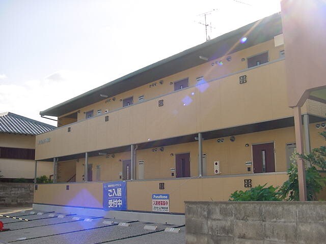 物件外観写真1　(外観写真)