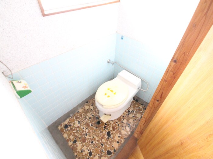 物件内観写真7　(トイレ)
