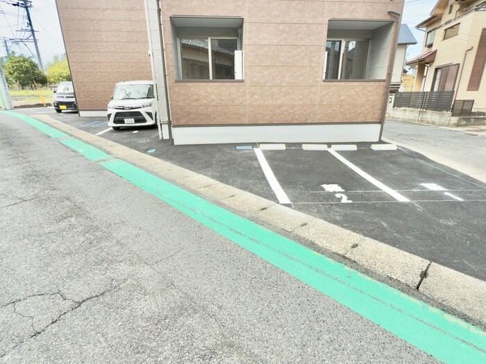 物件外観写真5　(外観写真)