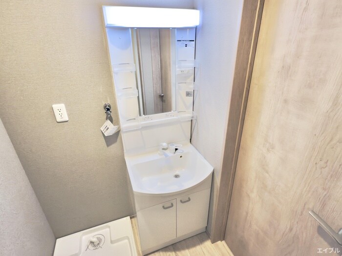 物件内観写真11　(洗面)