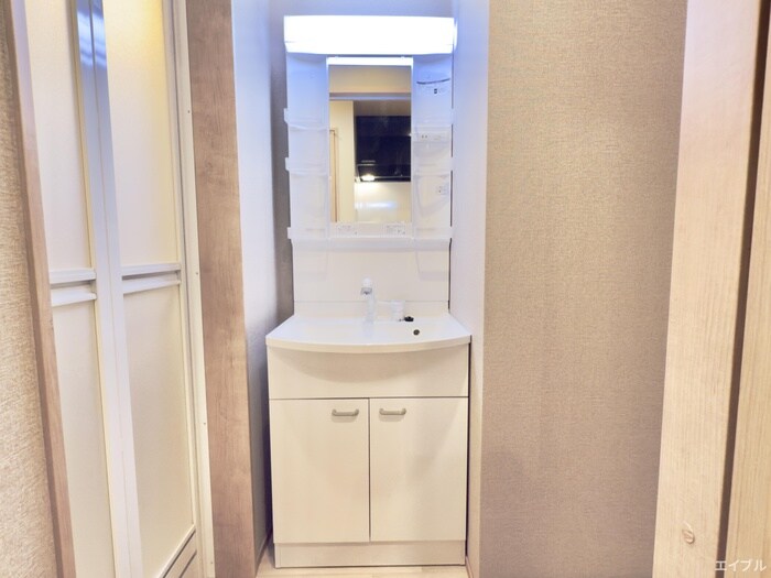 物件内観写真11　(洗面)