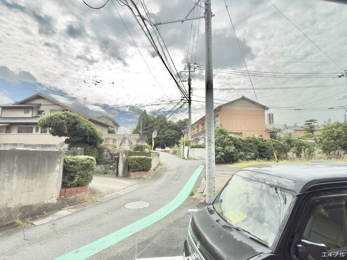 物件内観写真14　(室内からの展望)