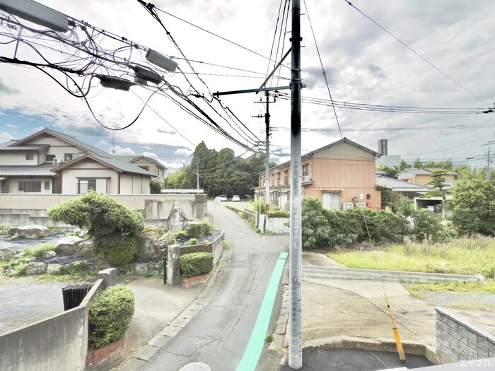 物件内観写真14　(室内からの展望)