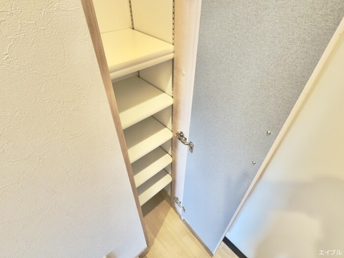物件内観写真15　(靴箱)