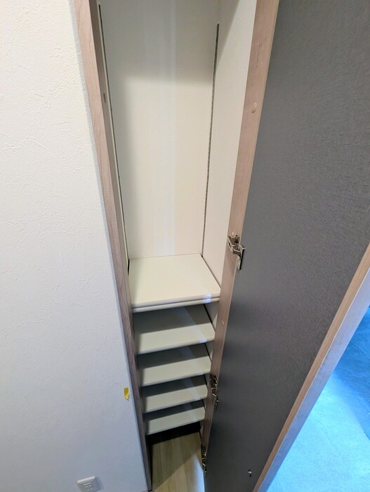 物件内観写真15　(靴箱)