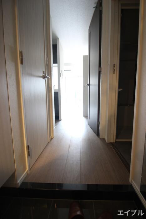 物件内観写真15　(廊下)