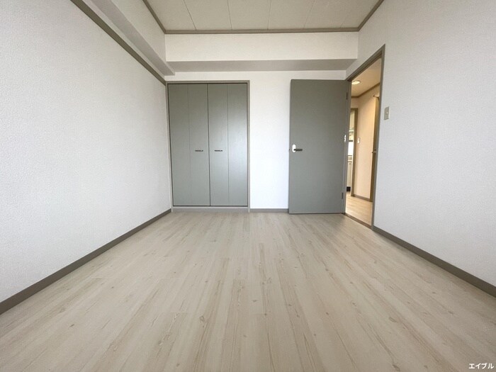物件内観写真8　(居室)