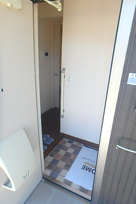 物件内観写真13　(廊下)