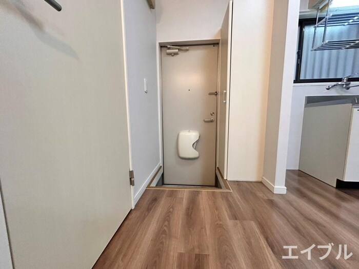 物件内観写真15　(廊下)