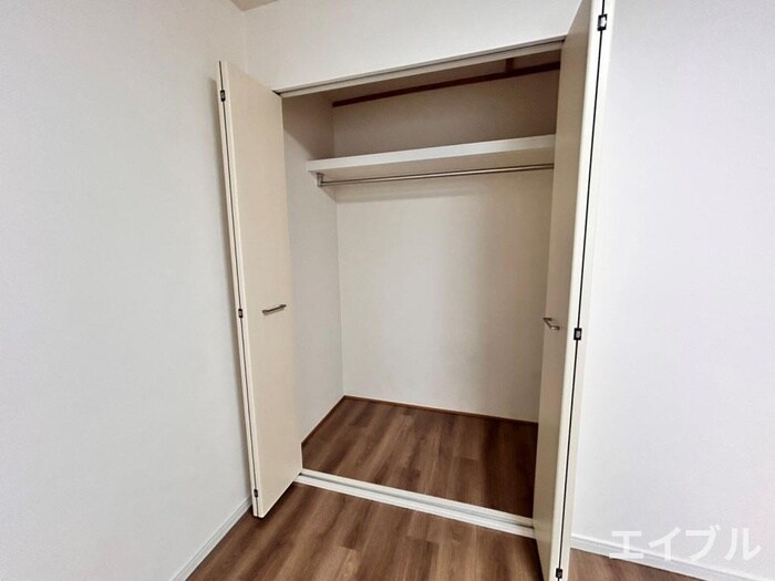 物件内観写真18　(収納)
