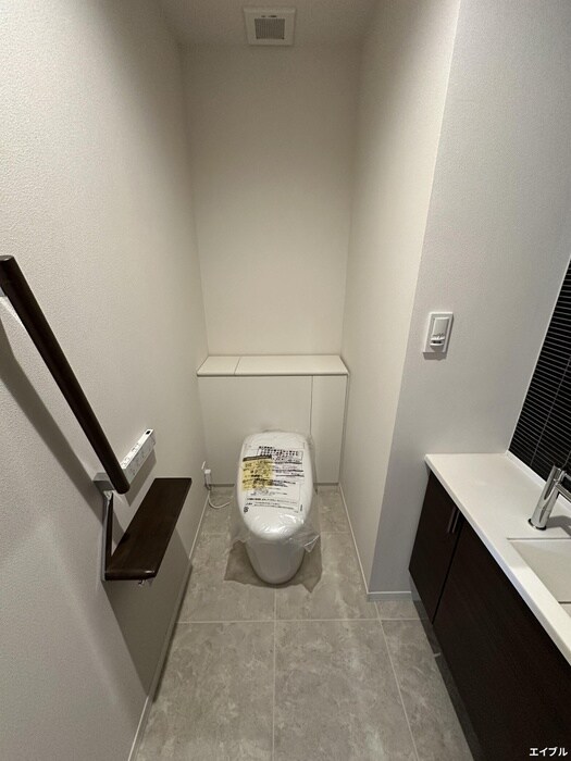 物件内観写真12　(トイレ)