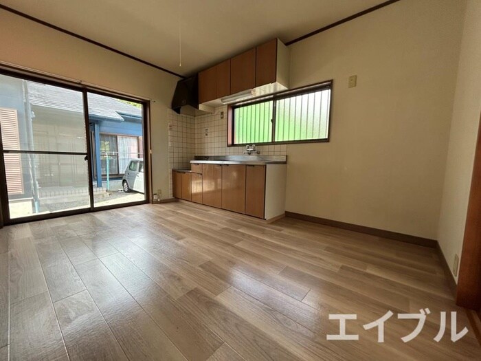 物件内観写真16　(内観写真)