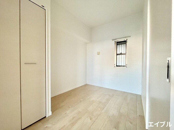 物件内観写真11　(居室)