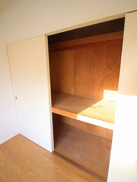 物件内観写真17　(収納)