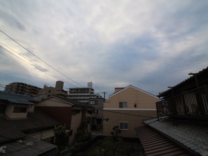 物件内観写真22　(室内からの展望)