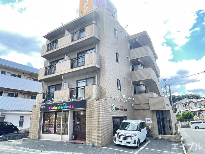 ファビラスマンション
