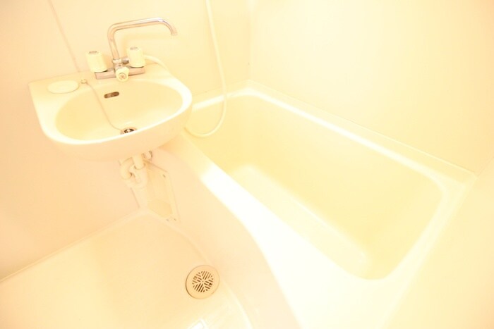 物件内観写真16　(バス／シャワールーム等)