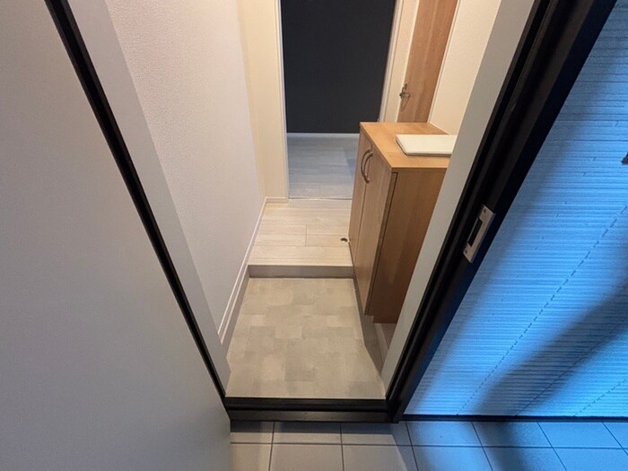 物件内観写真7　(玄関)
