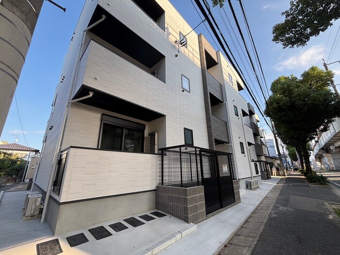 物件外観写真3　(外観写真)