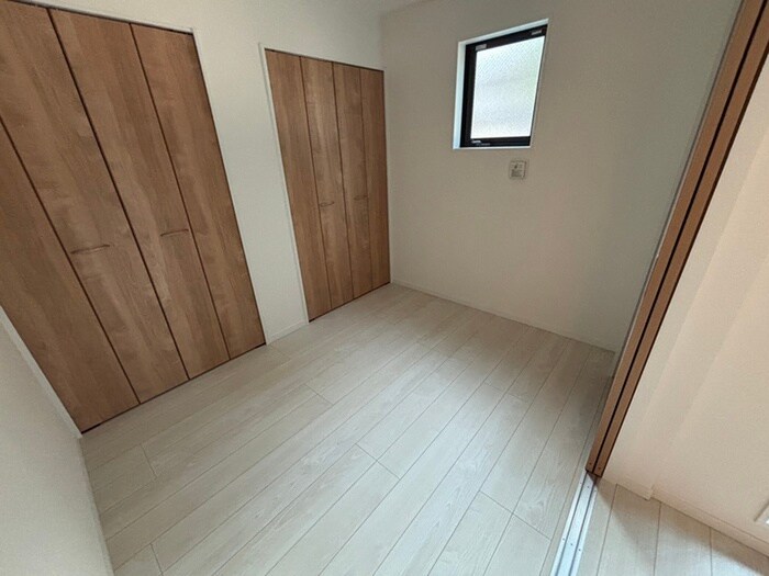 物件内観写真12　(居室)