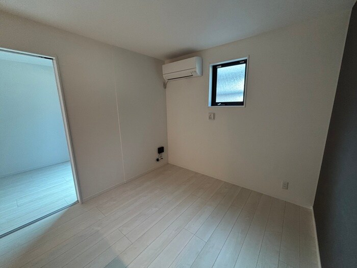 物件内観写真17　(居室)