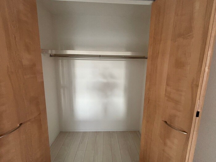物件内観写真18　(収納)