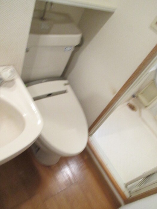 物件内観写真12　(トイレ)