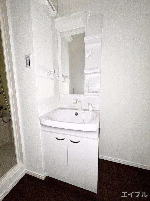 物件内観写真12　(洗面)