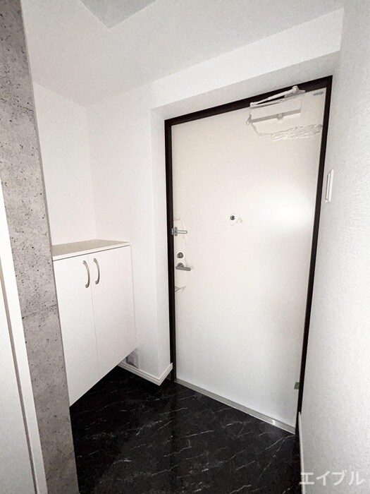 物件内観写真14　(玄関)