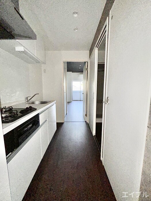 物件内観写真18　(廊下)