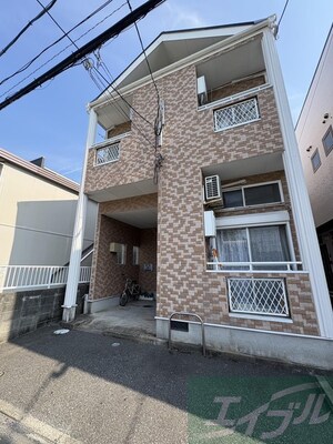 KINGS ROAD外観写真