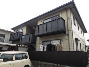 サングレイス弍番館外観写真