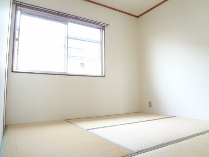 物件内観写真9　(居室)