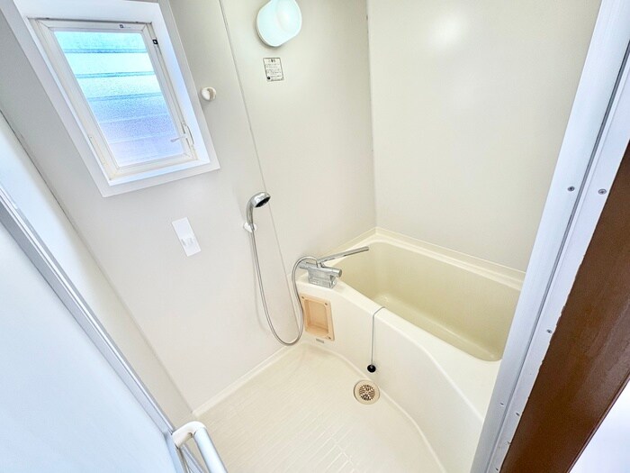 物件内観写真9　(バス／シャワールーム等)