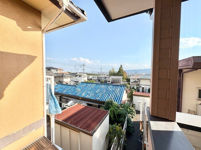 物件内観写真14　(室内からの展望)