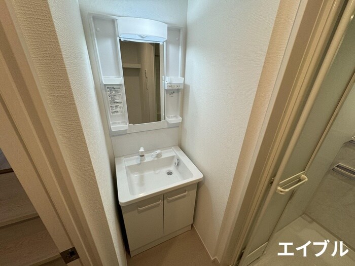 物件内観写真9　(洗面)