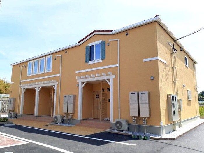 物件外観写真1　(外観写真)