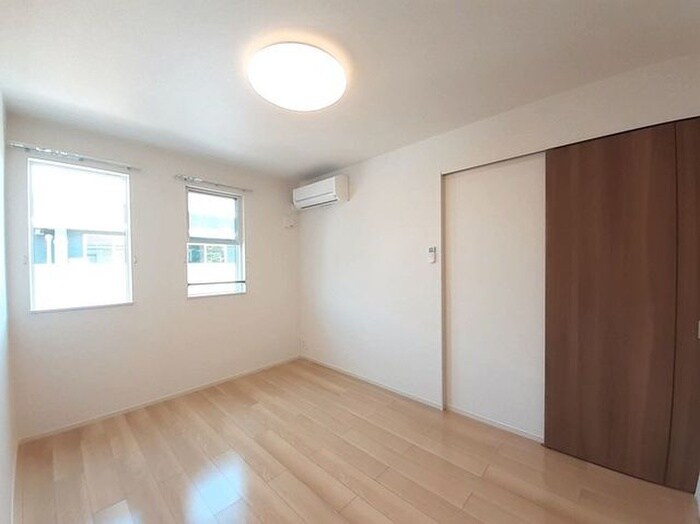 物件内観写真5　(内観写真)