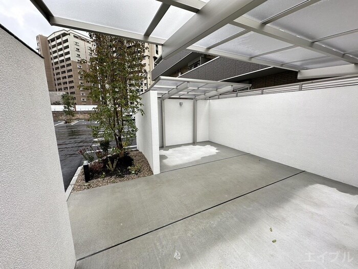 物件外観写真6　(駐輪場)