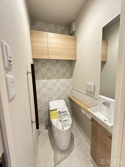 物件内観写真11　(トイレ)