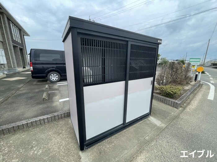 物件外観写真4　(建物設備)