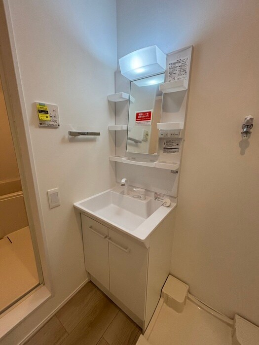 物件内観写真10　(洗面)