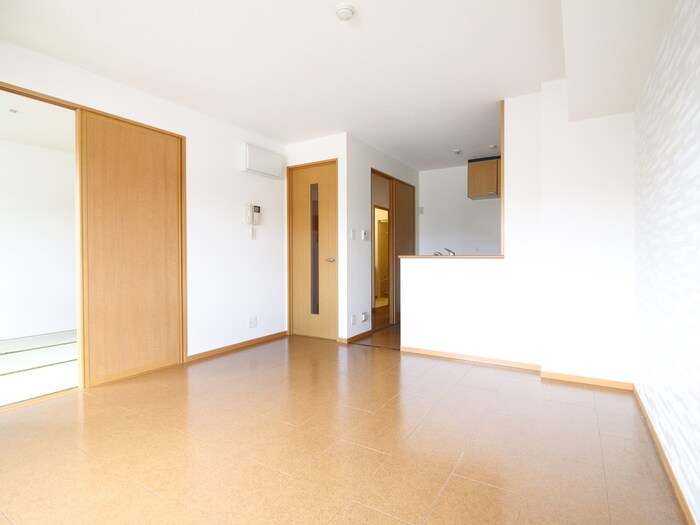 物件内観写真6　(内観写真)