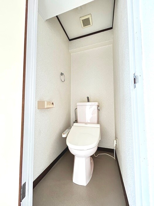 物件内観写真11　(トイレ)