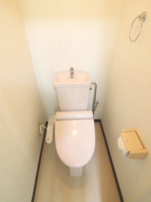 物件内観写真16　(トイレ)