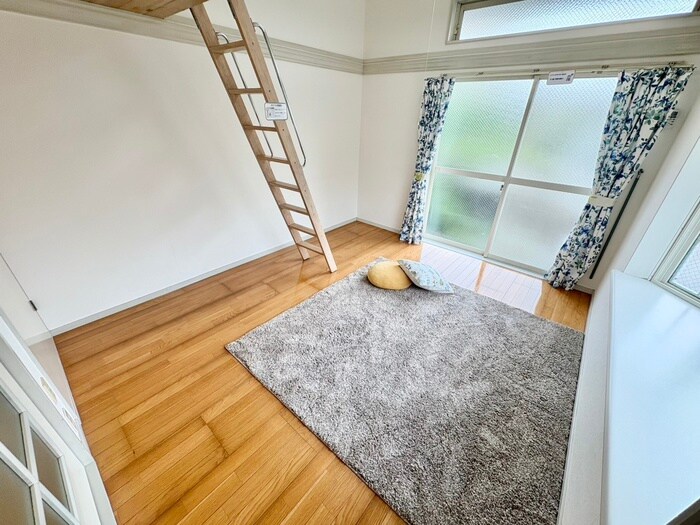 物件内観写真7　(居室)